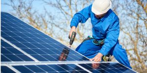 Installation Maintenance Panneaux Solaires Photovoltaïques à Montcey